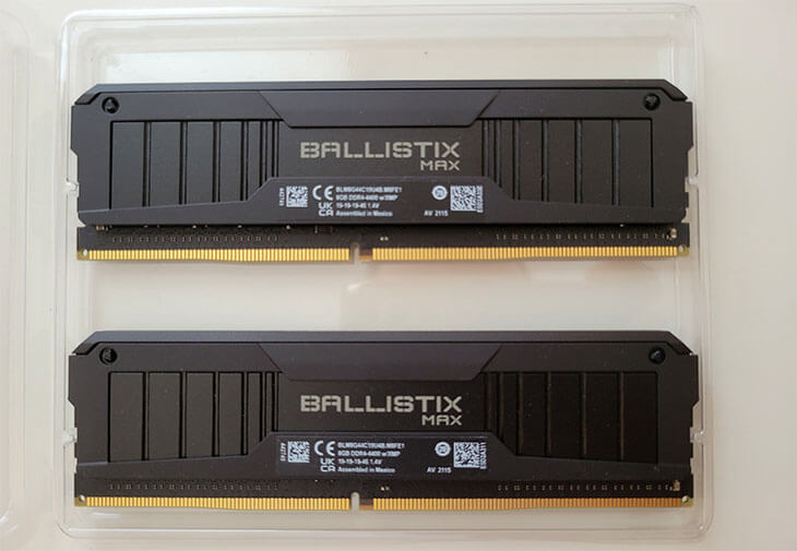 Ballistix Max DDR4 4400 MHz RAM PCB