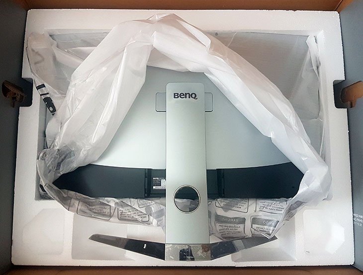 BenQ EX3203R protection