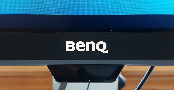 BenQ EX3501R bezel