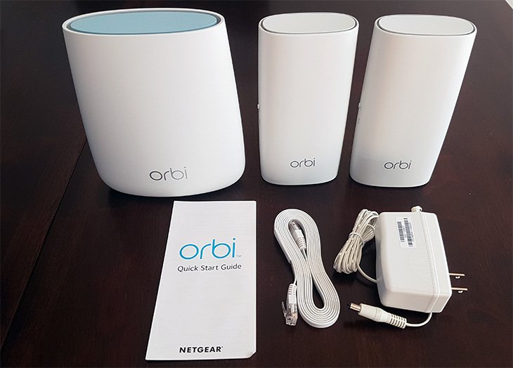 Netgear Orbi RBK23W AC2200 box