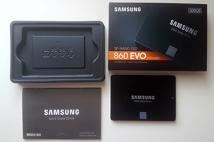 Samsung 860 Evo Review Packaging