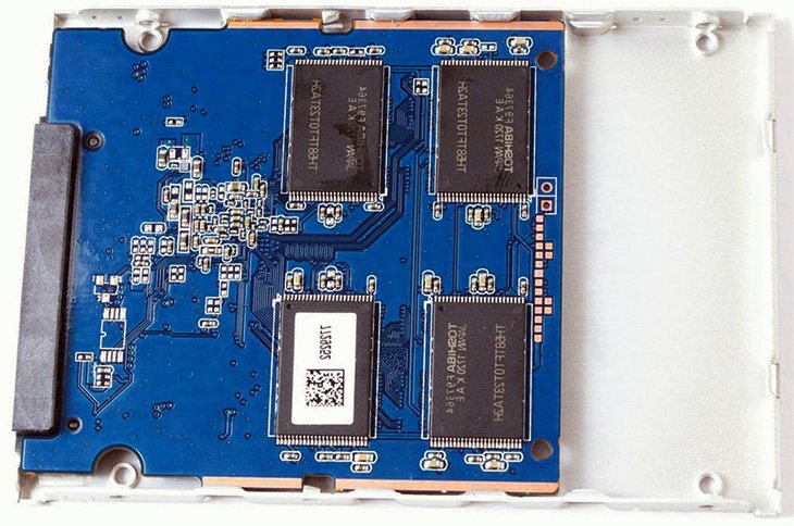 Toshiba TR200 PCB