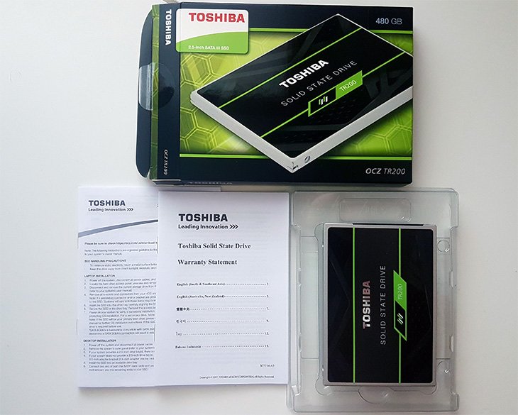 Toshiba TR200 Packaging